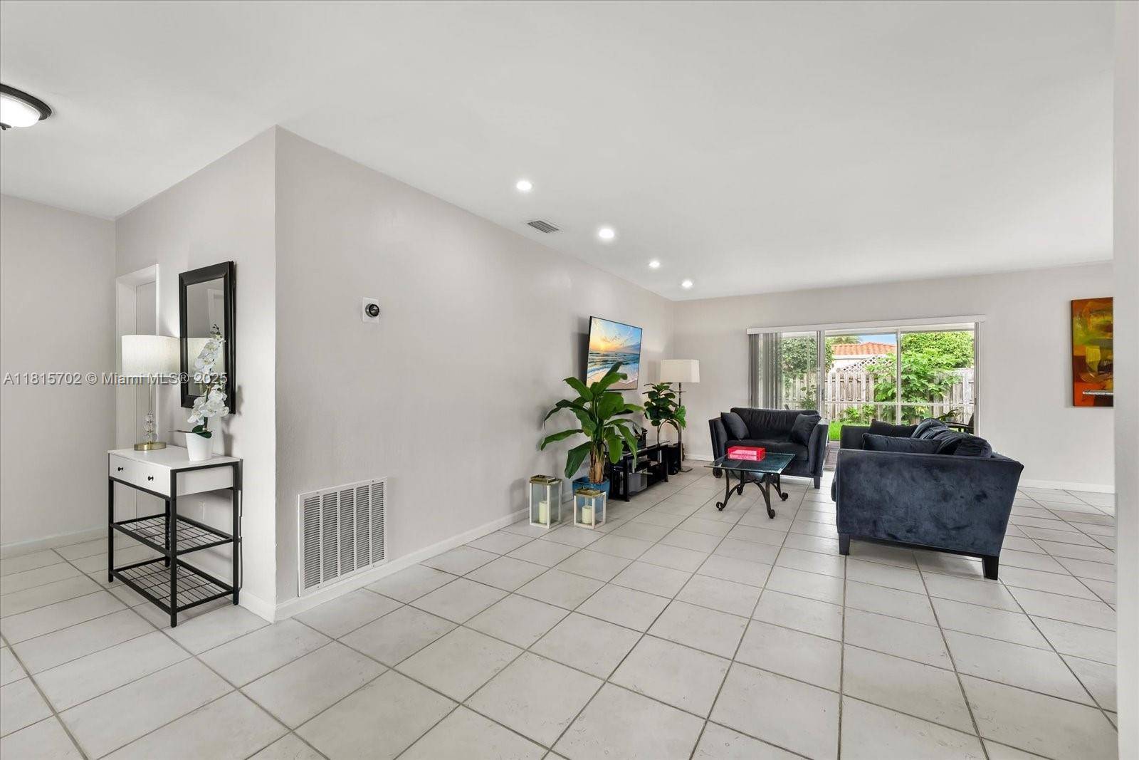 North Bay Village, FL 33141,7512 Mutiny Ave