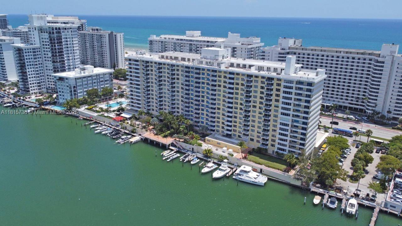 Miami Beach, FL 33140,5600 Collins Ave #10E