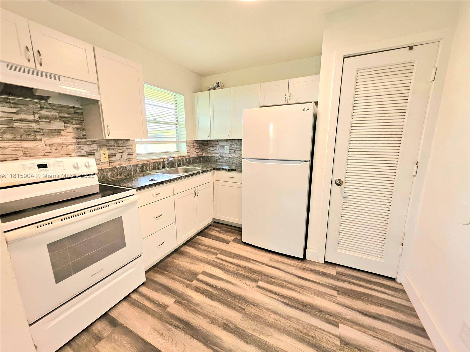 Oakland Park, FL 33334,5180 NE 6th Ave #621