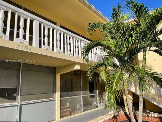 Fort Lauderdale, FL 33308,2101 NE 68th St #202