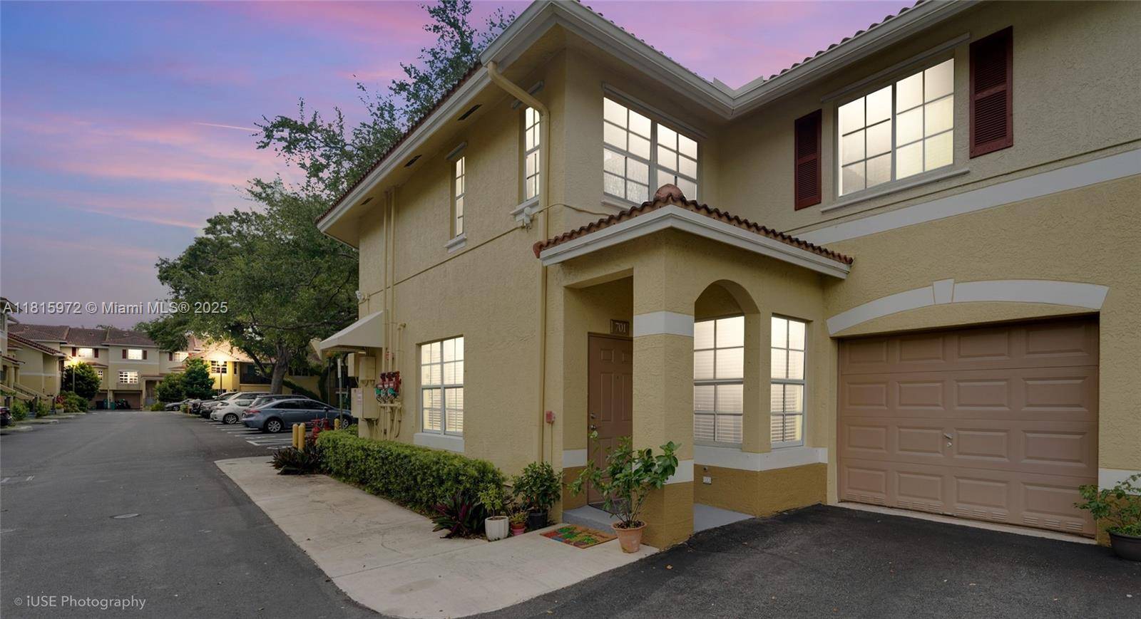 Miami, FL 33138,754 NE 90th St #701