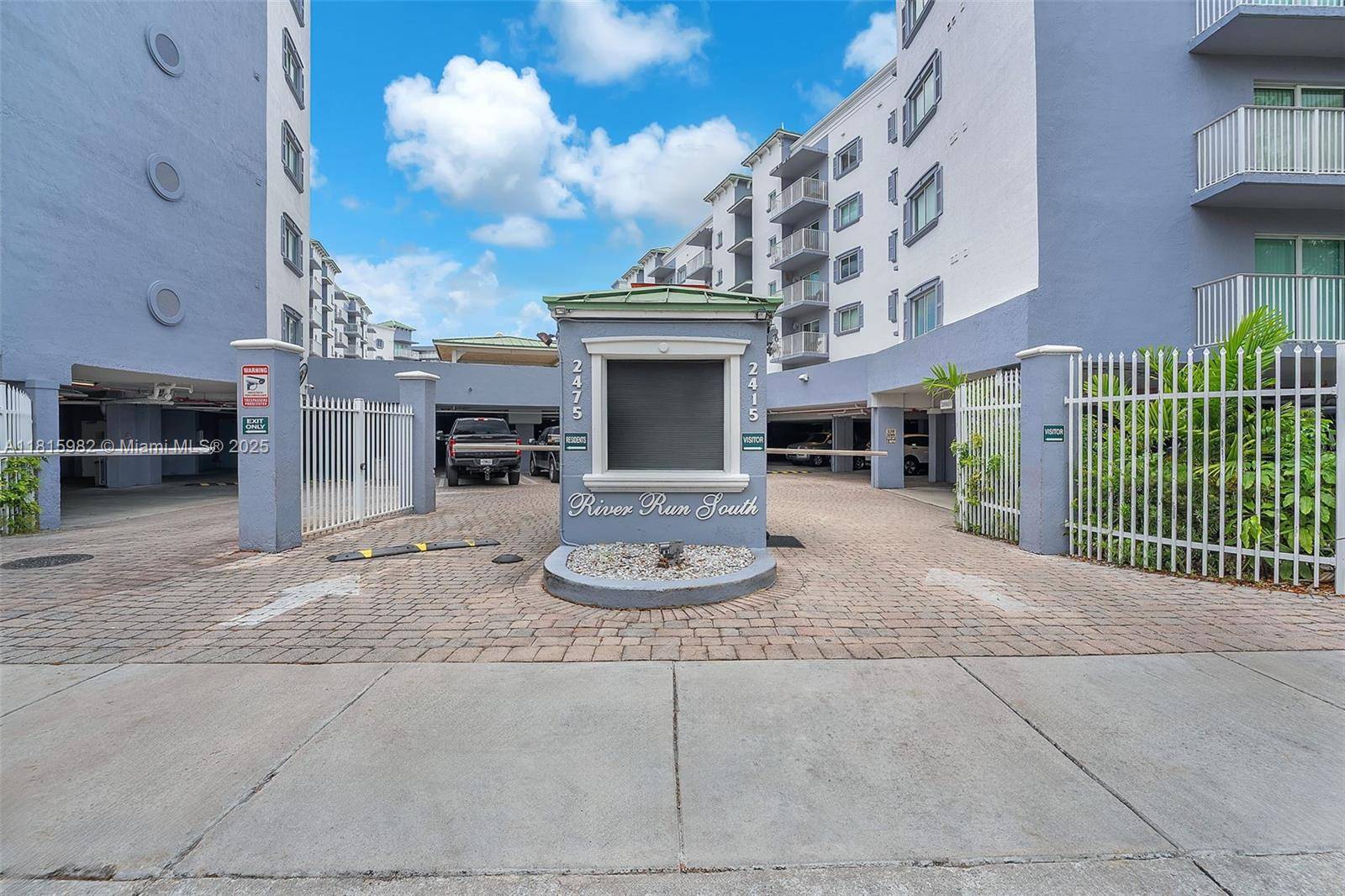 Miami, FL 33125,2415 NW 16th St Rd #412-1