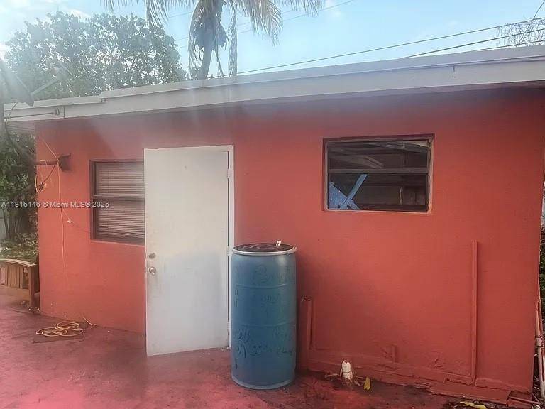 Miami, FL 33168,430 NW 121st St #1