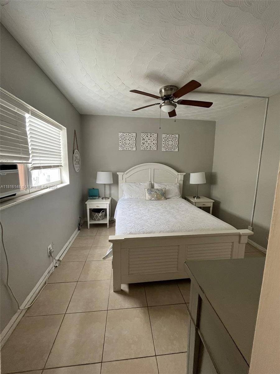 Deerfield Beach, FL 33441,120 NE 20th Ave #16