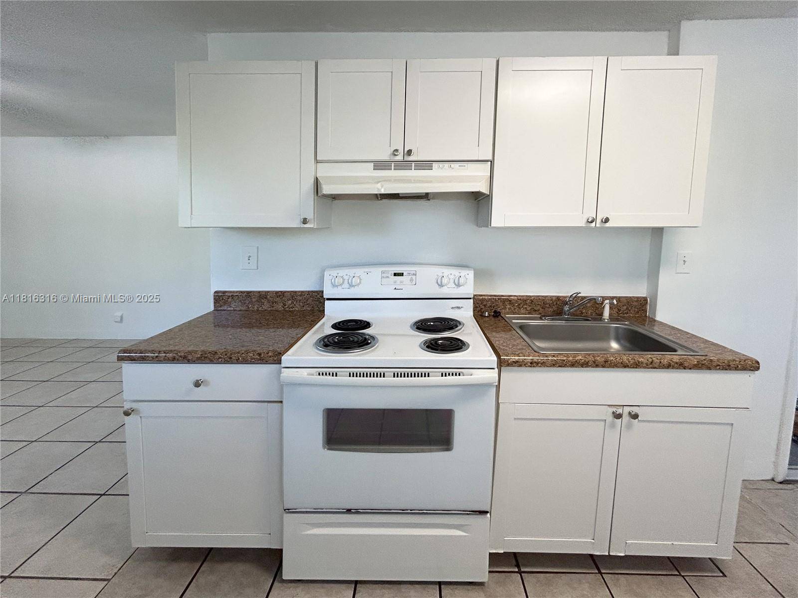 Wilton Manors, FL 33311,3049 NW 9th Ave #9A