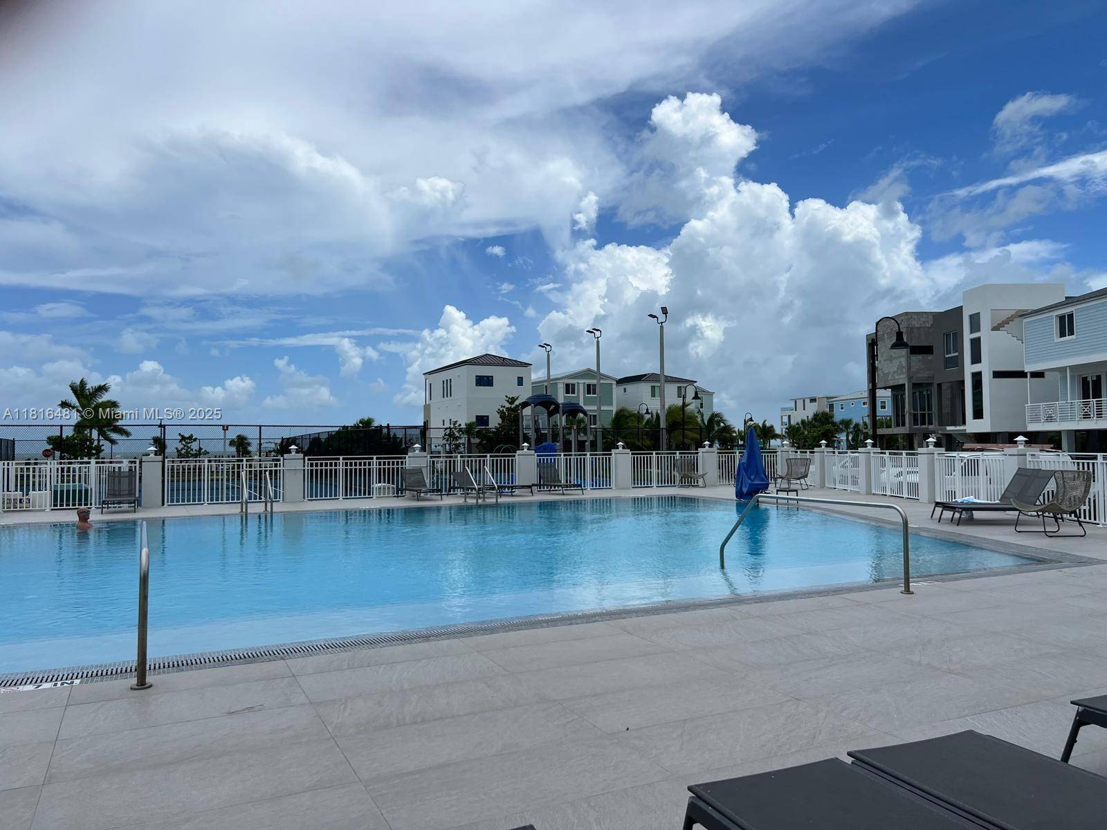 Key Largo, FL 33037,94825 Overseas Highway 285