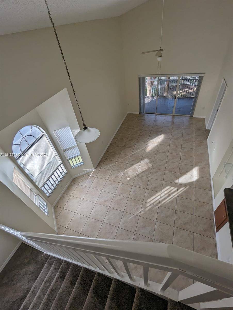 West Palm Beach, FL 33409,15201 Glenmoor Dr #15201