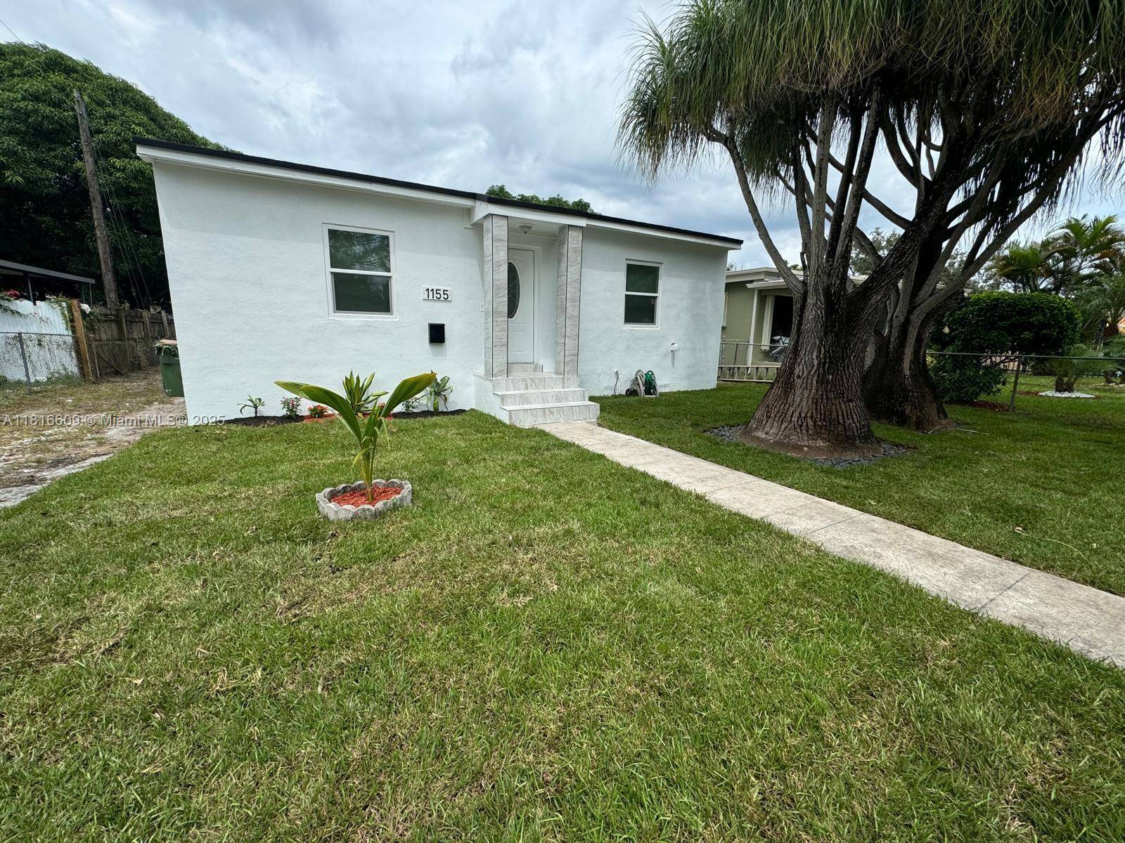 North Miami, FL 33168,1155 NW 120th St