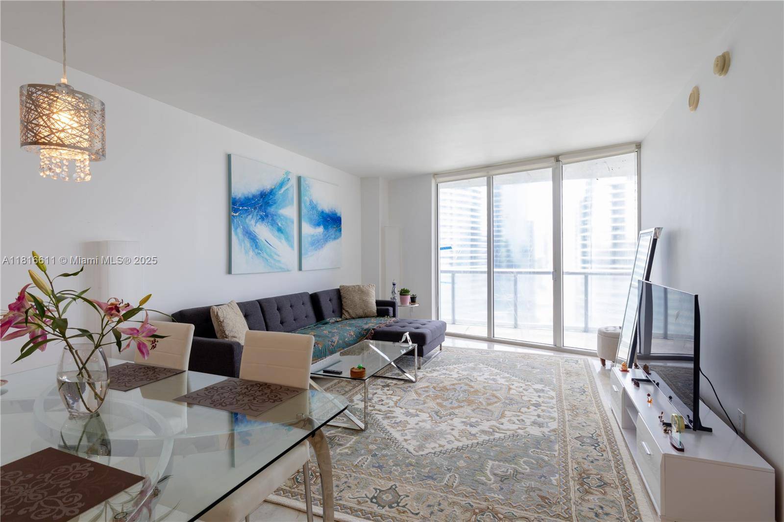 Miami, FL 33131,475 Brickell Ave #3512