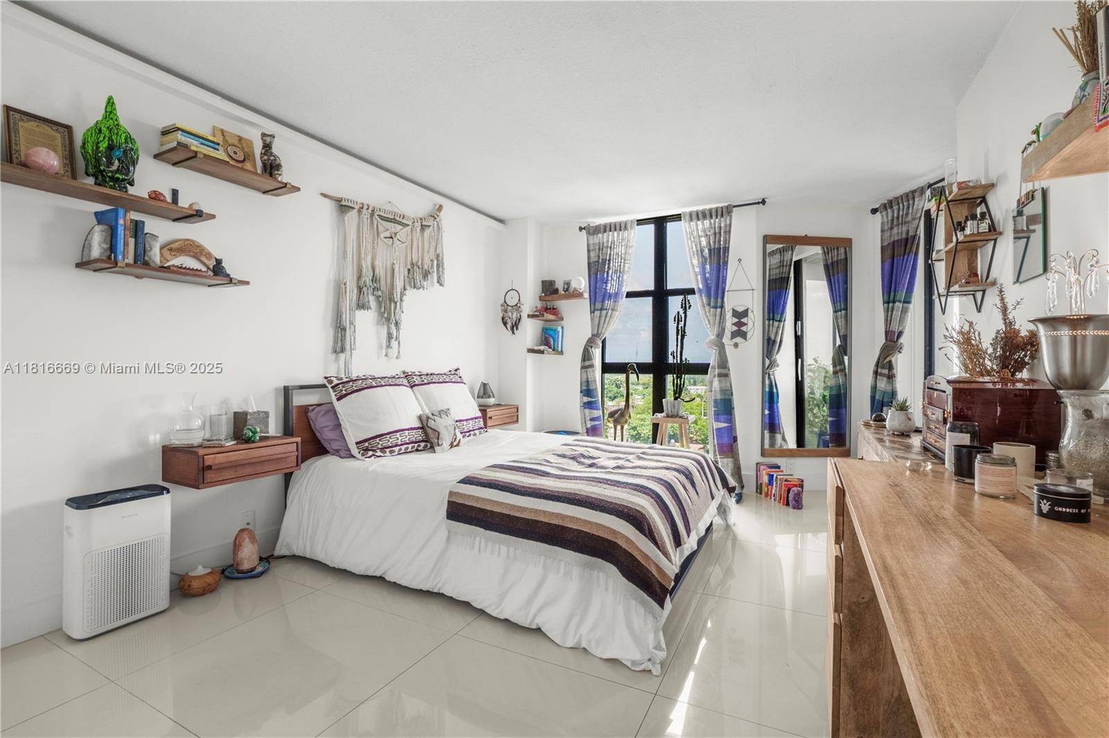 Miami, FL 33138,1000 Quayside Ter #1107