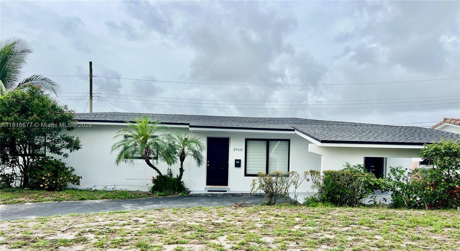Miami Gardens, FL 33056,2910 NW 185th St