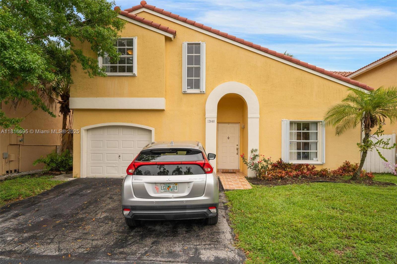 Sunrise, FL 33323,12640 NW 12th Ct