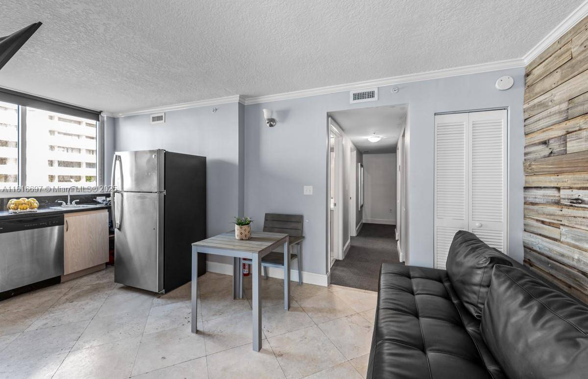 Miami, FL 33133,2951 S Bayshore Dr #917