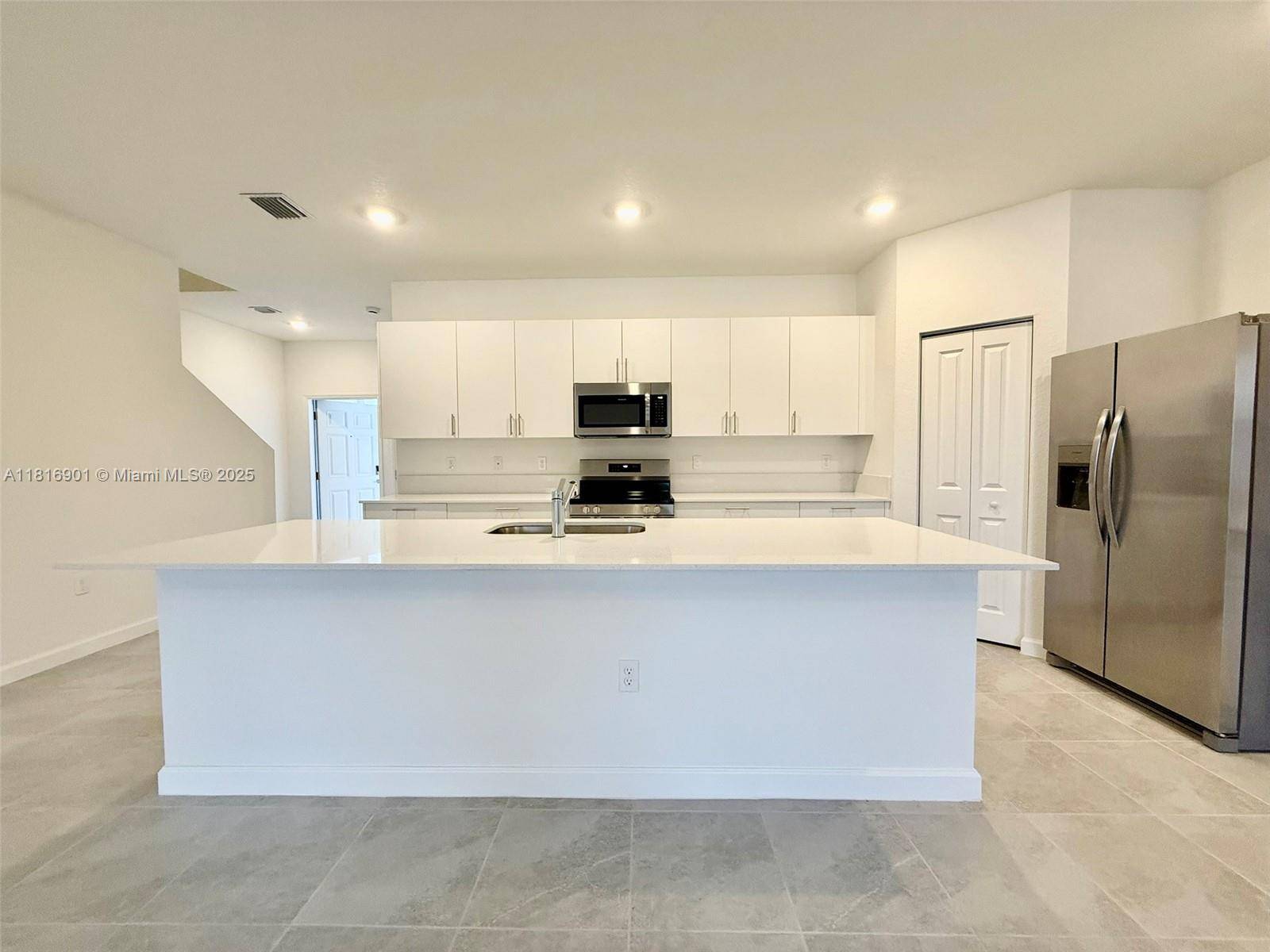 Dania Beach, FL 33312,3032 Park Pl