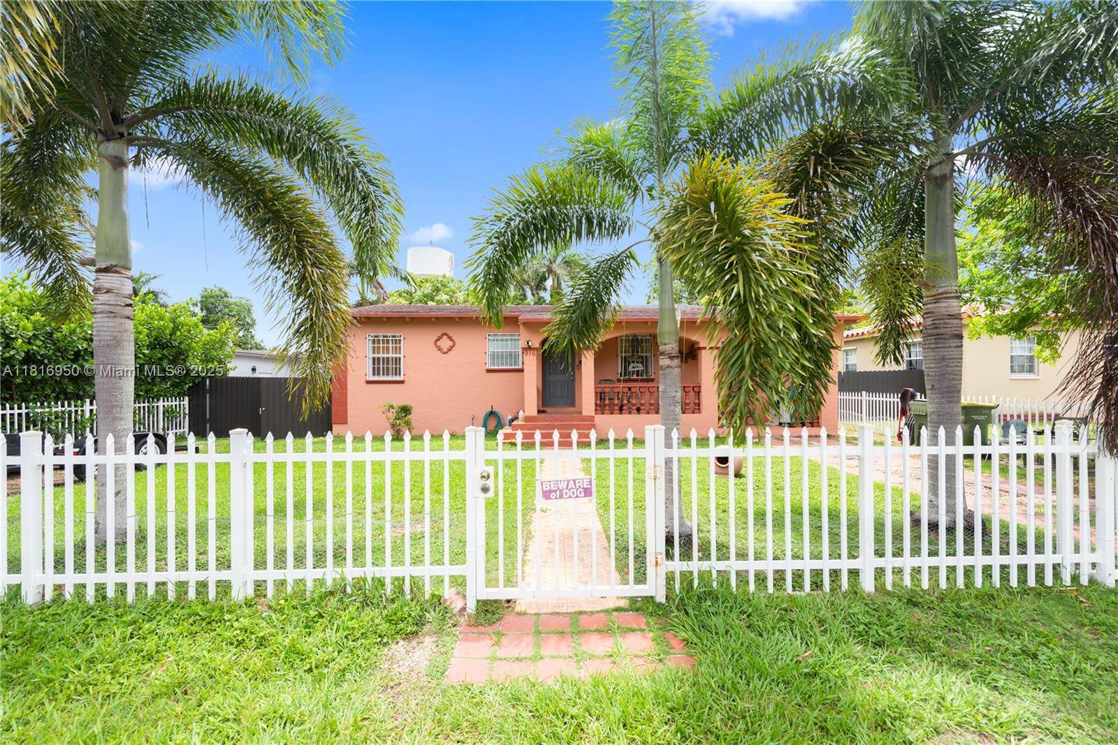 Homestead, FL 33030,916 NW 3rd Ave