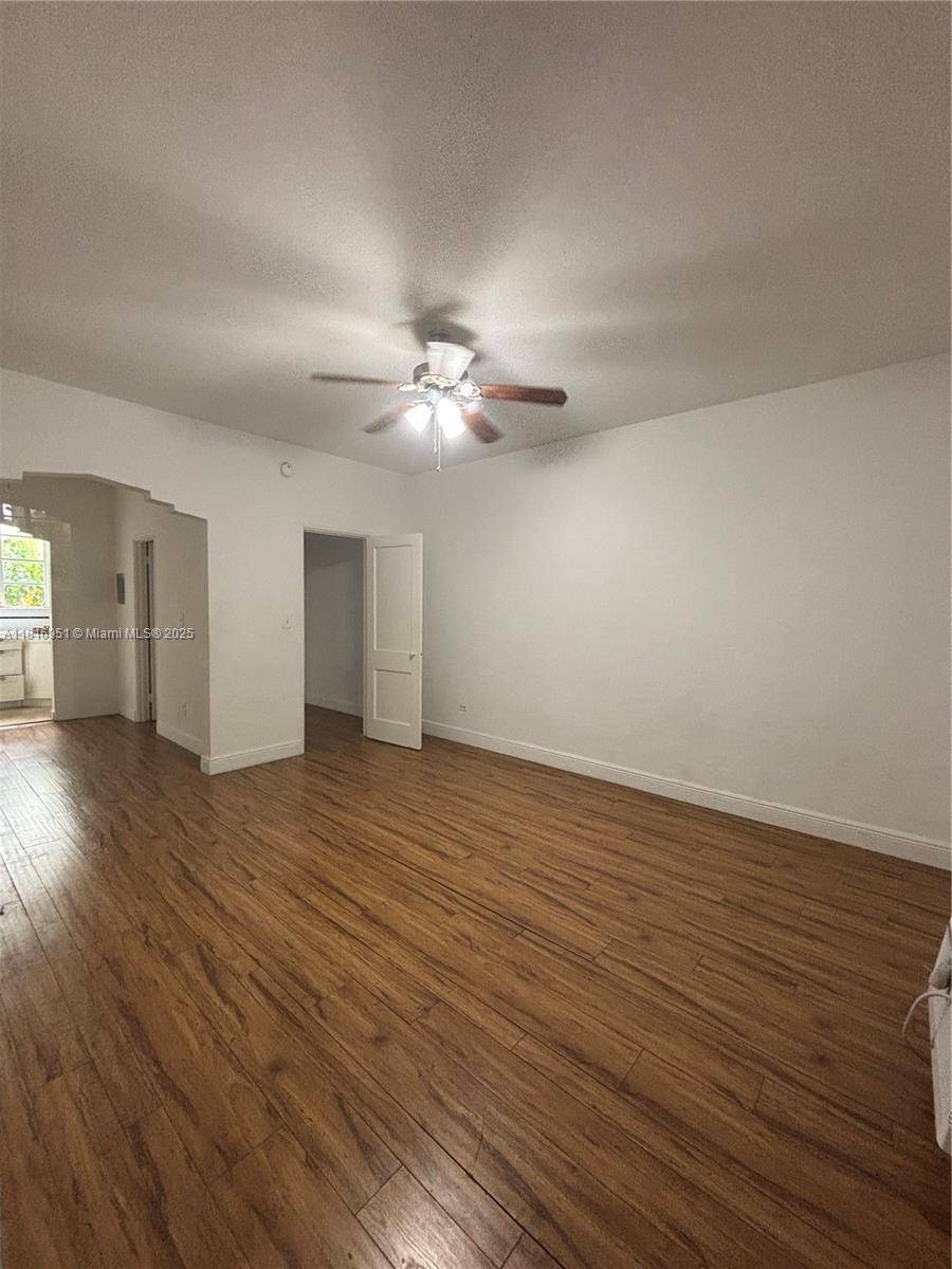 Miami Beach, FL 33139,721 15th St #1