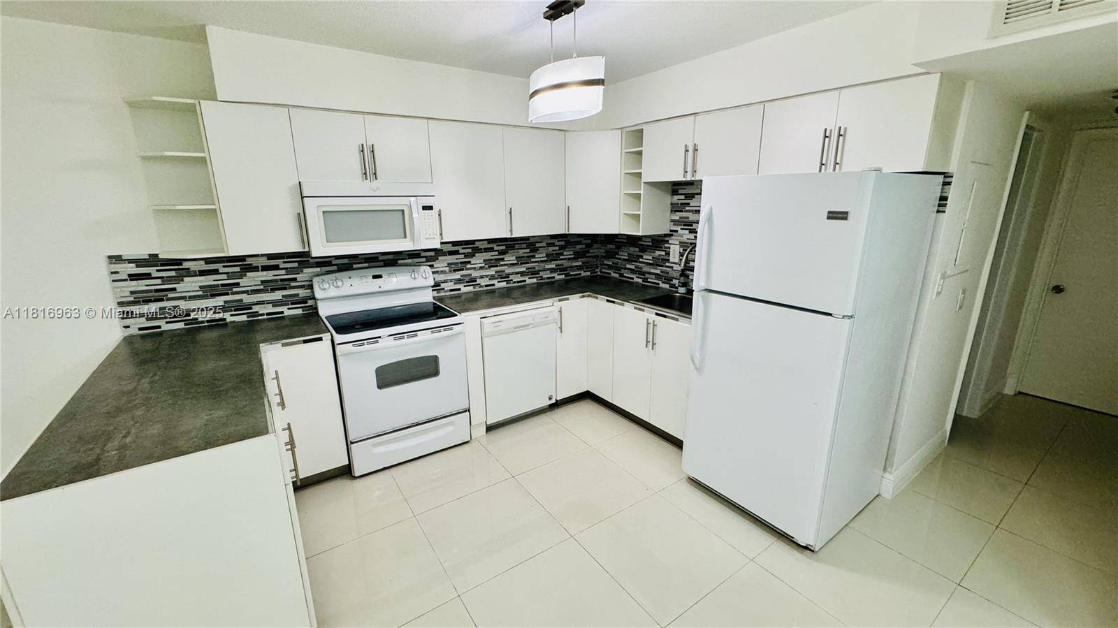 Bay Harbor Islands, FL 33154,1120 102nd St #7