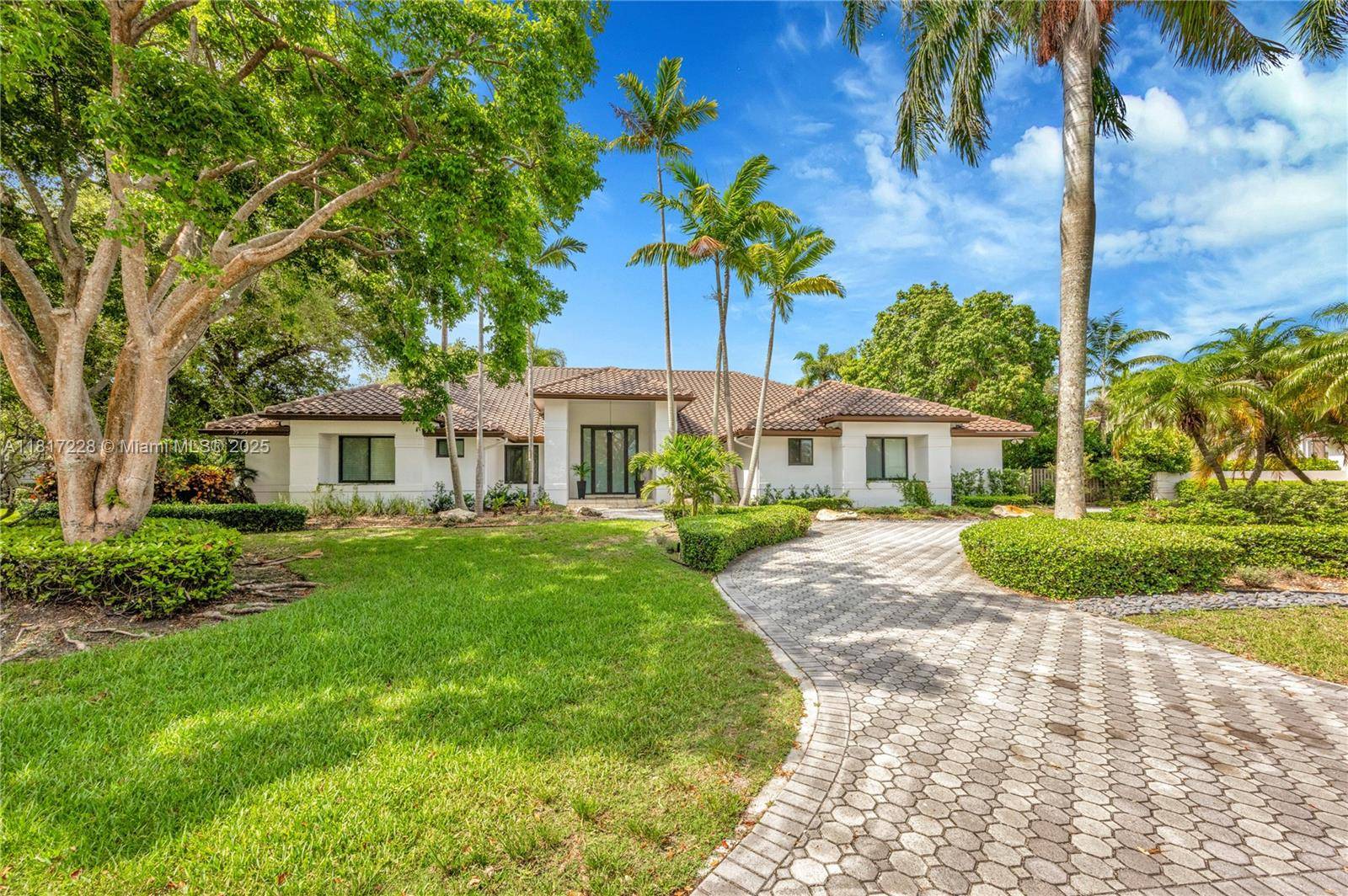 Palmetto Bay, FL 33158,6730 SW 141st St
