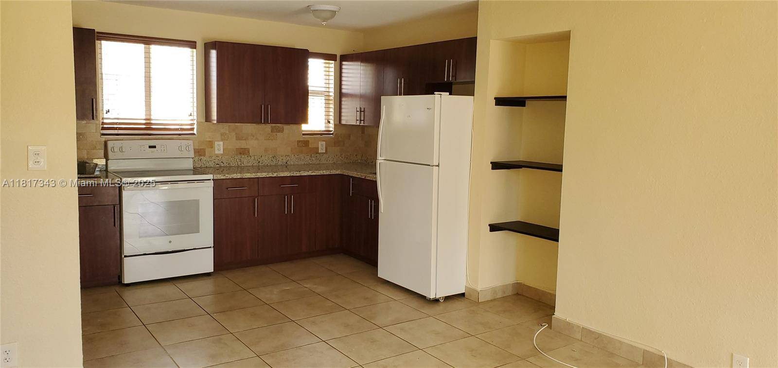 Miami, FL 33181,1740 NE 148th St #01