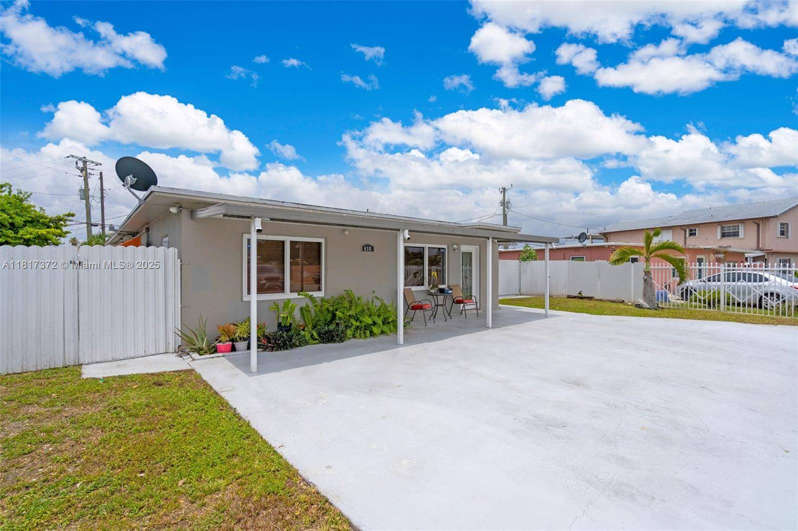 Hialeah, FL 33010,810 E 9th Pl