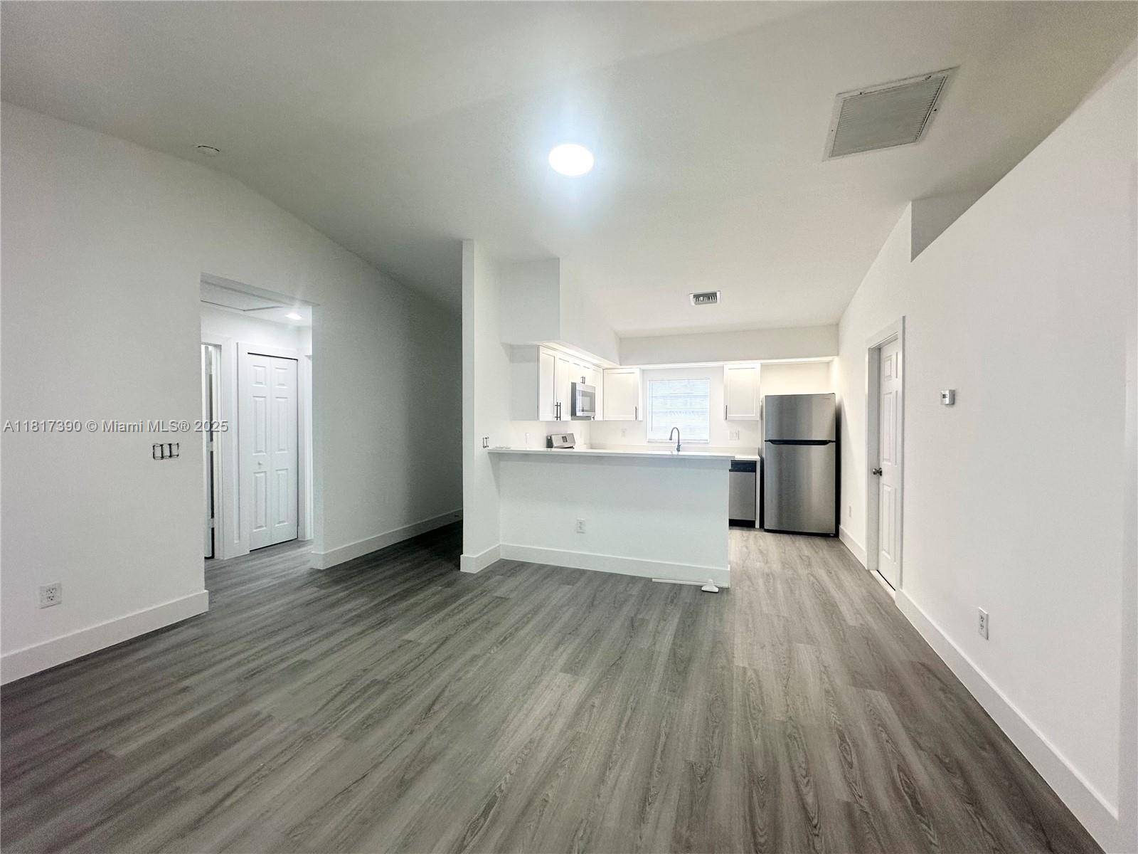 Fort Myers, FL 33905,6016 Lacota Ave #6016