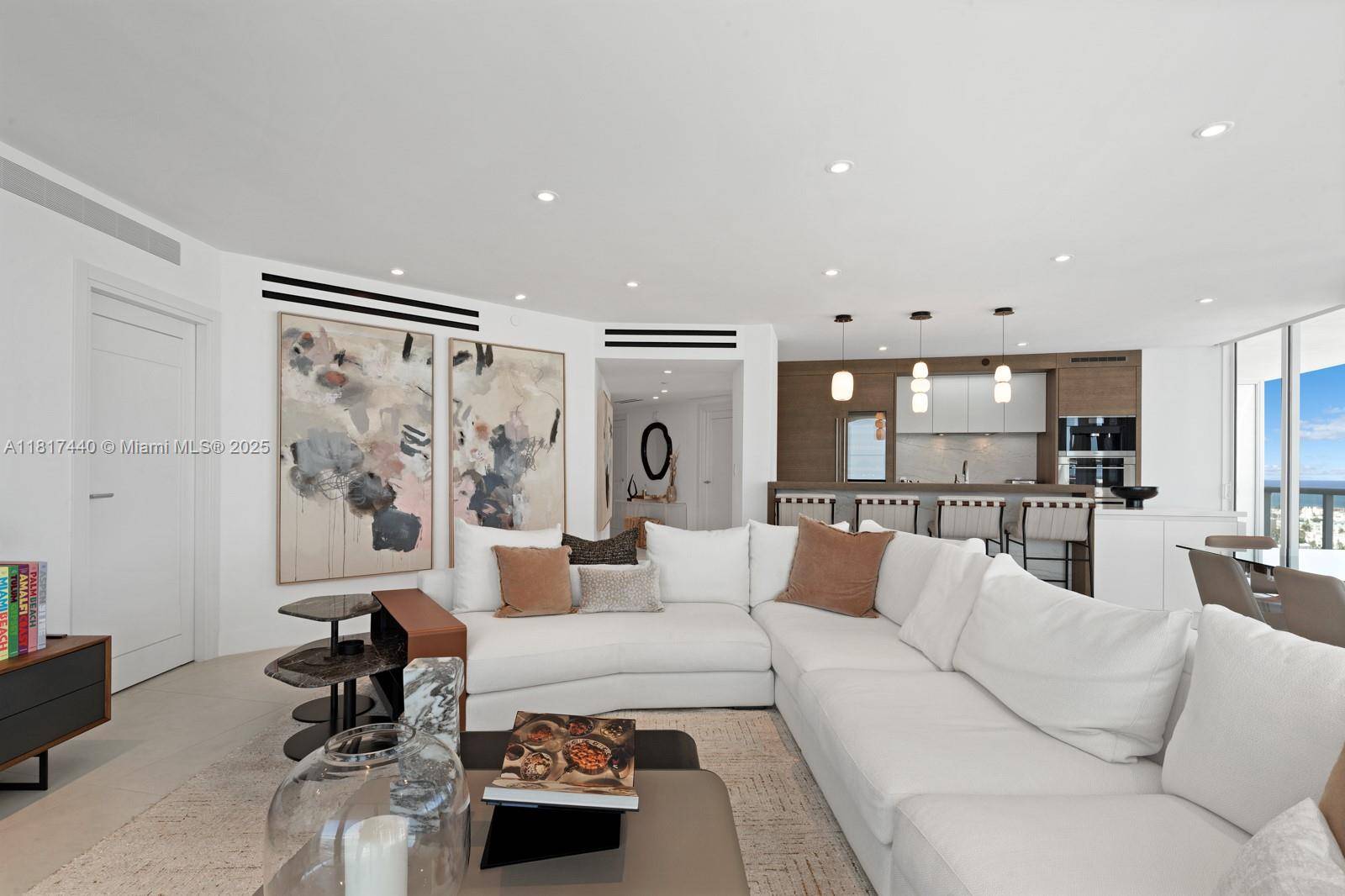 Miami Beach, FL 33139,450 Alton Rd #2007