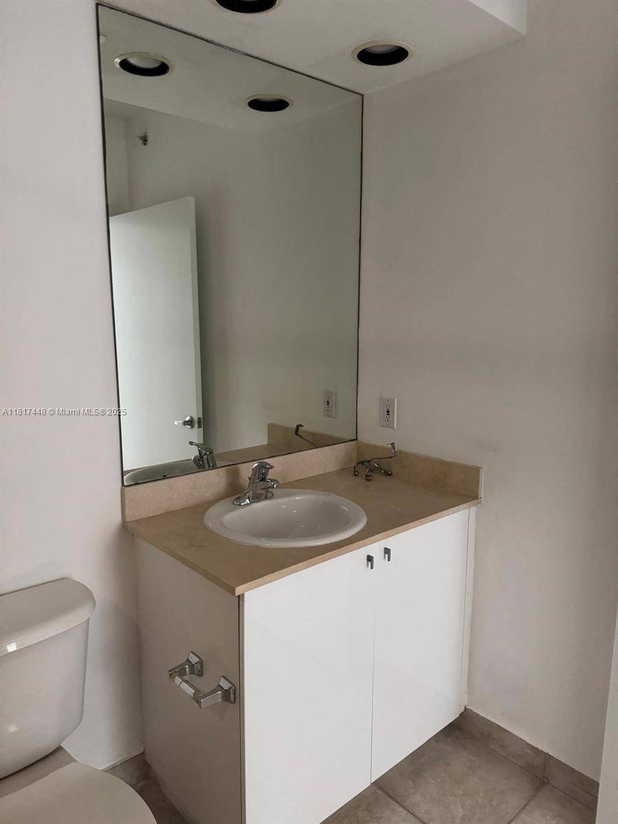 West Palm Beach, FL 33401,1551 N Flagler Dr #1110