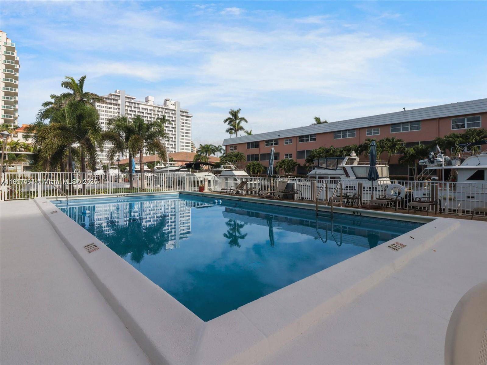 Fort Lauderdale, FL 33304,901 N Birch Rd #C11