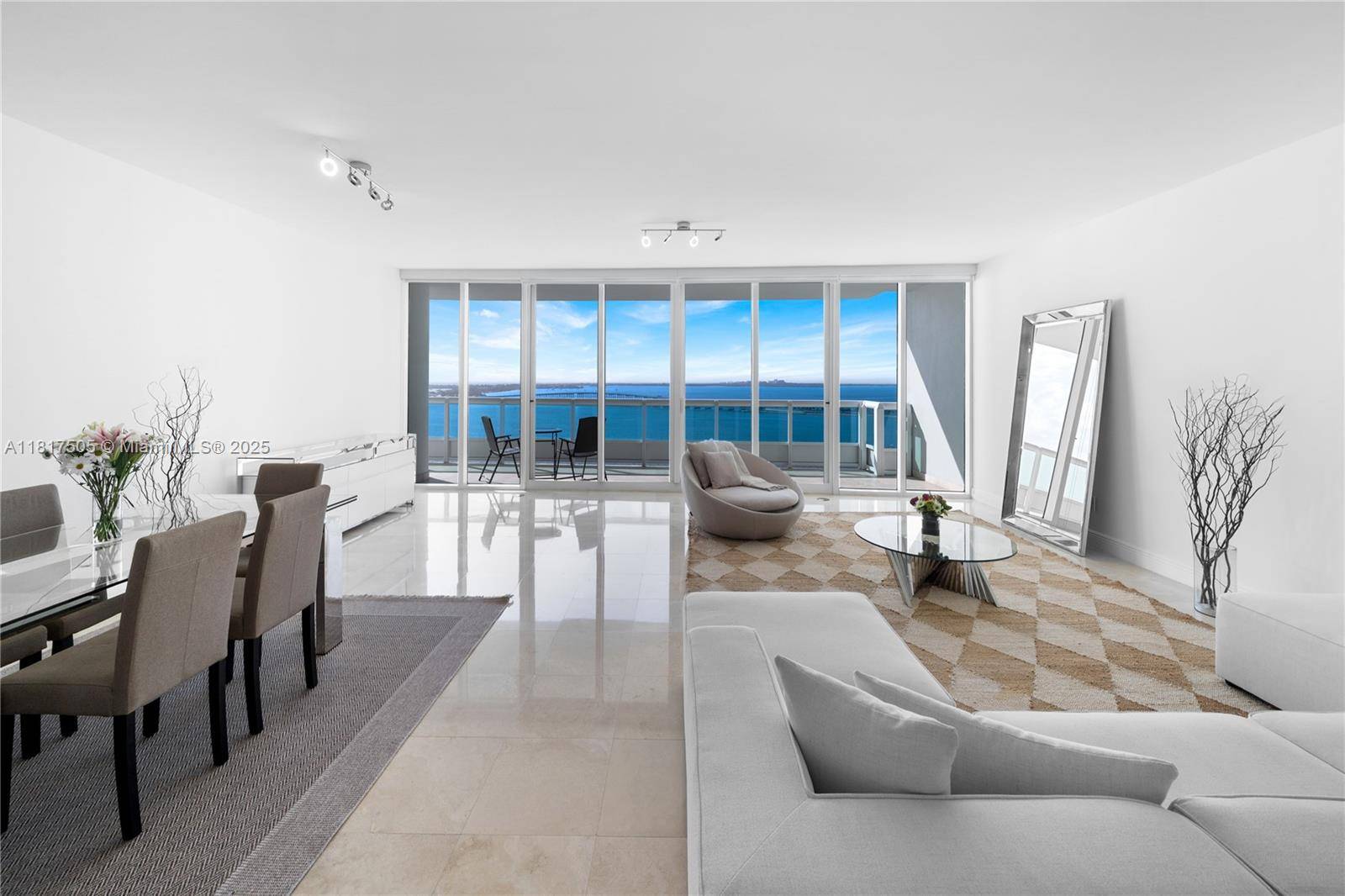 Miami, FL 33129,1643 Brickell Ave #2203