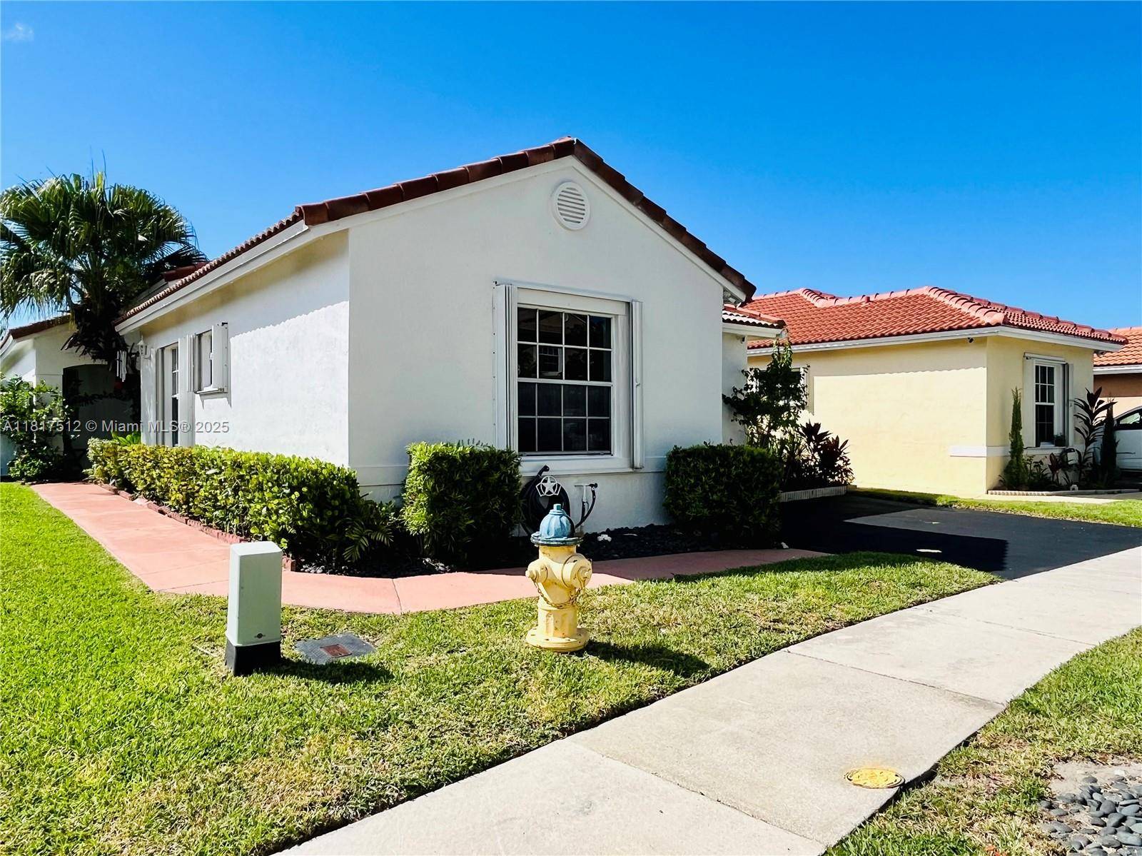 Pembroke Pines, FL 33029,886 SW 180th Ter