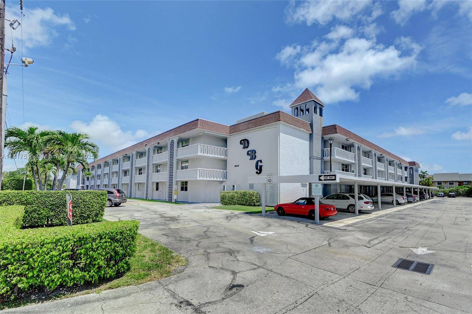 Deerfield Beach, FL 33441,1040 SE 4th Ave #128
