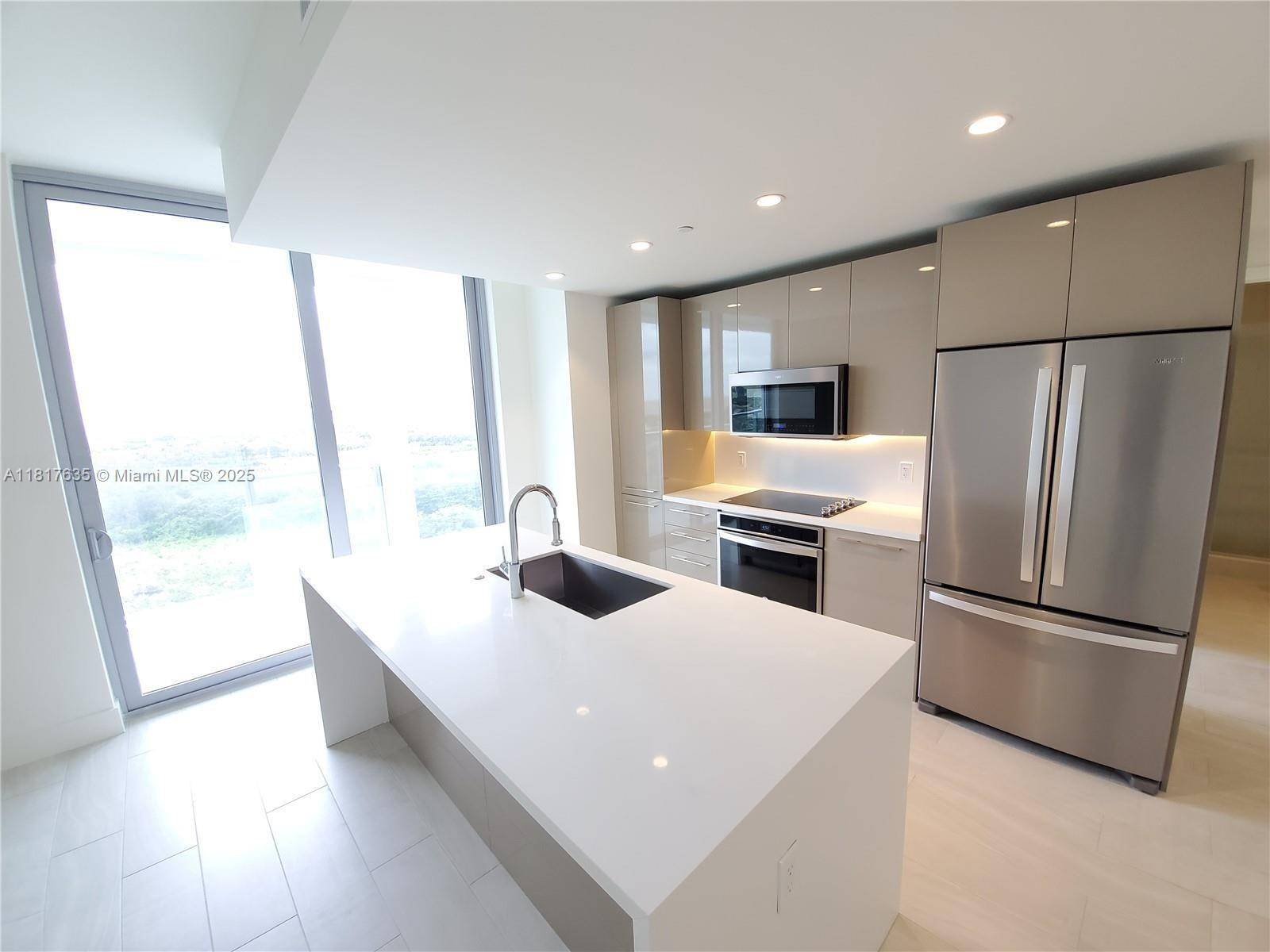 Sunrise, FL 33323,2000 Metropica Way #1401