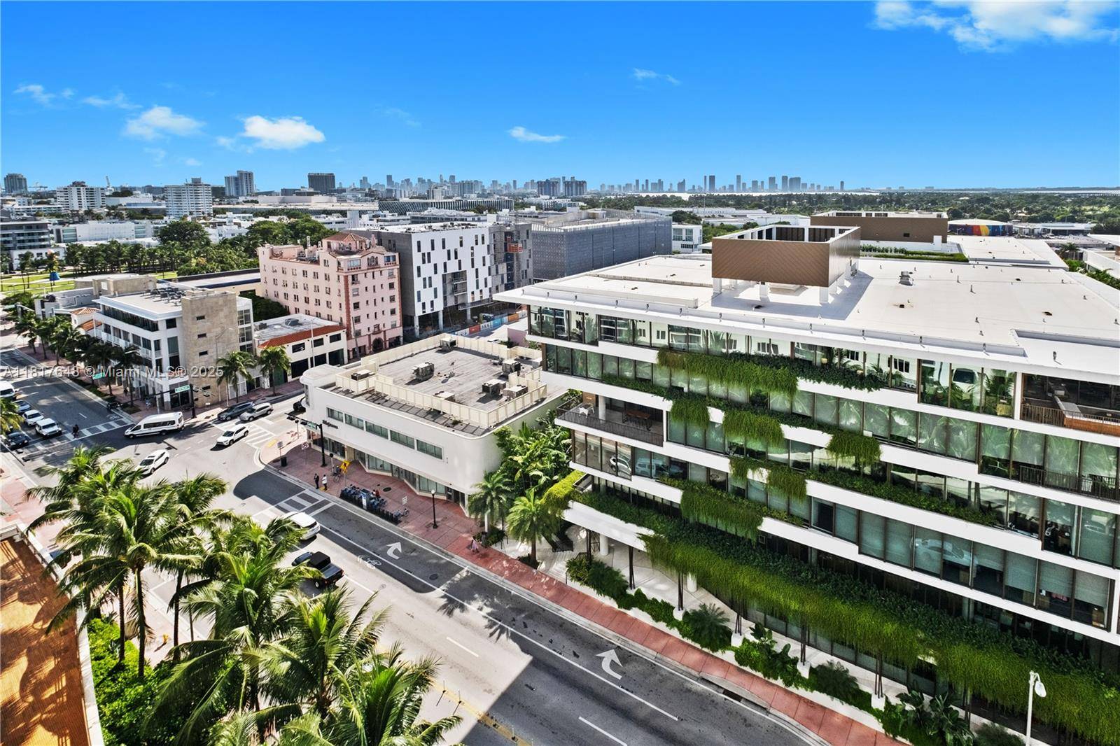 Miami Beach, FL 33139,2301 Collins Ave #1229