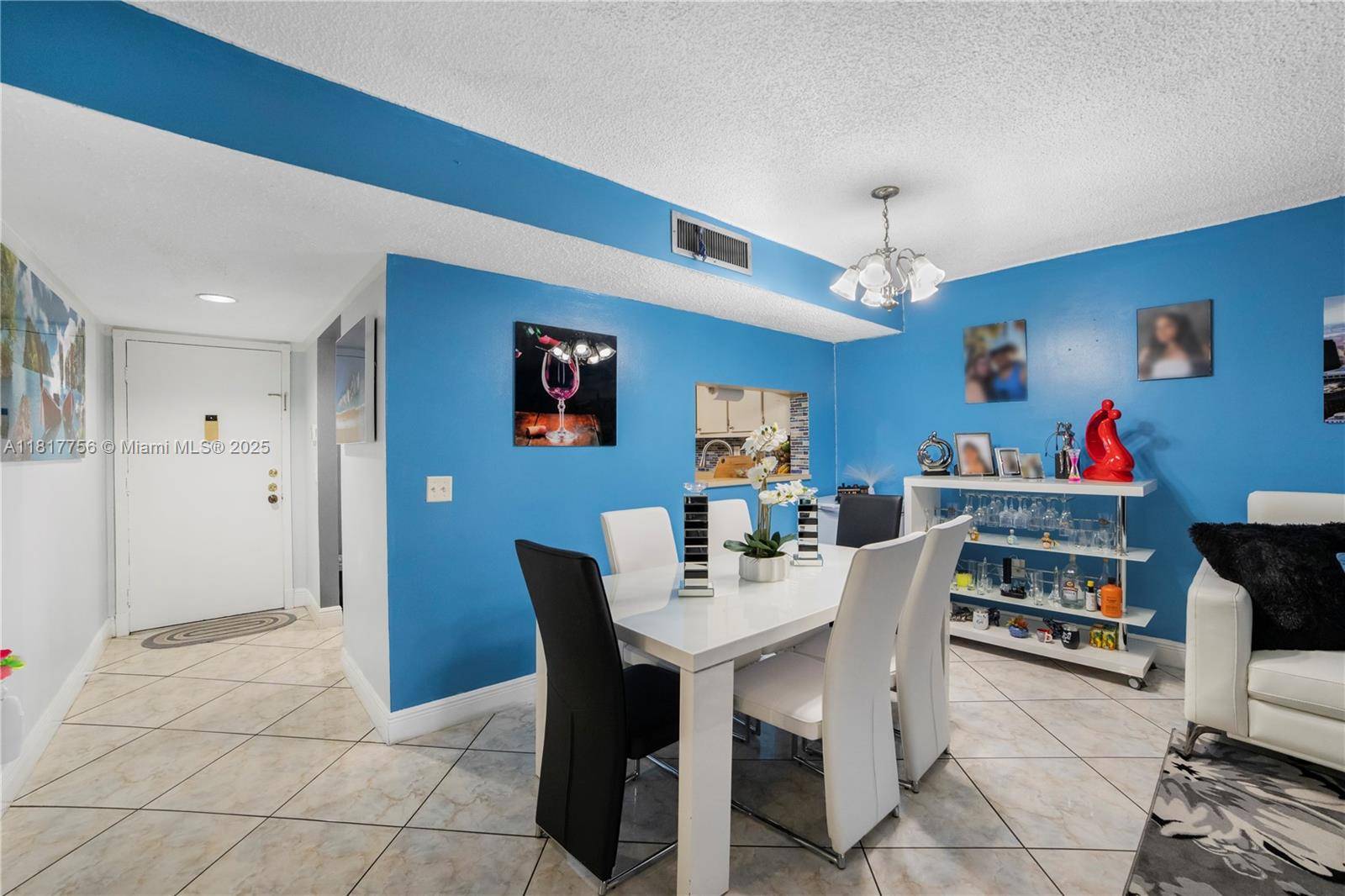 Miami, FL 33173,8415 SW 107th Ave #323W