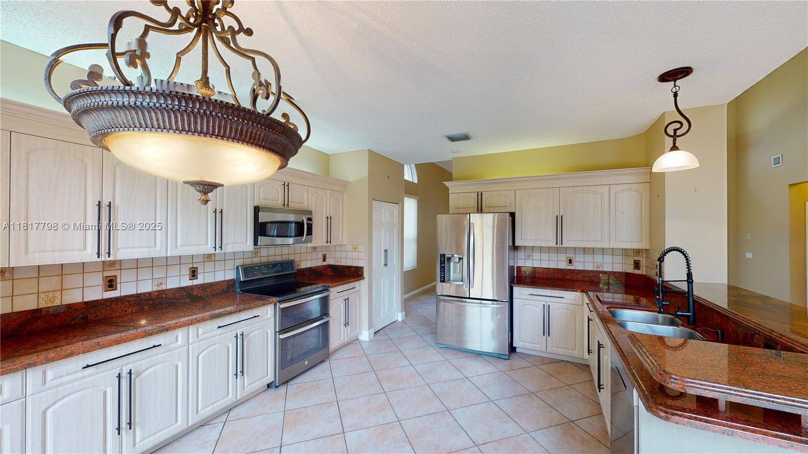 Parkland, FL 33067,6710 NW 81st Ct