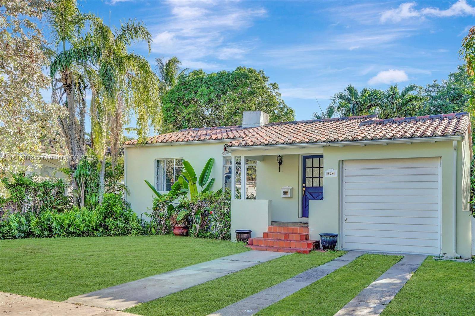 Coral Gables, FL 33134,824 Granada Groves Ct.