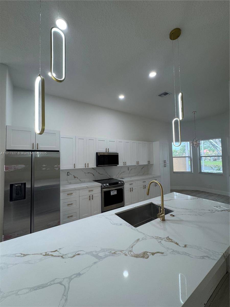 Delray Beach, FL 33446,7020 Demedici Cir