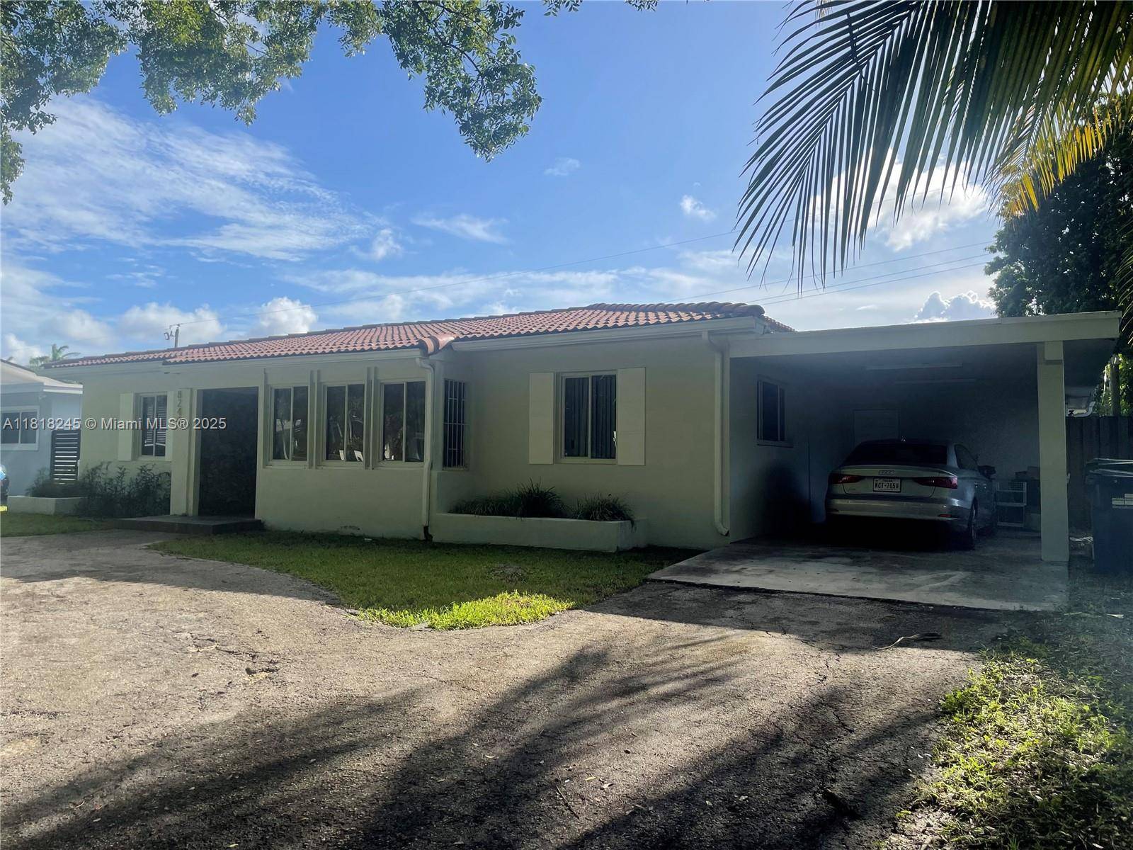 Miami, FL 33143,8240 SW 62nd Ct #8240
