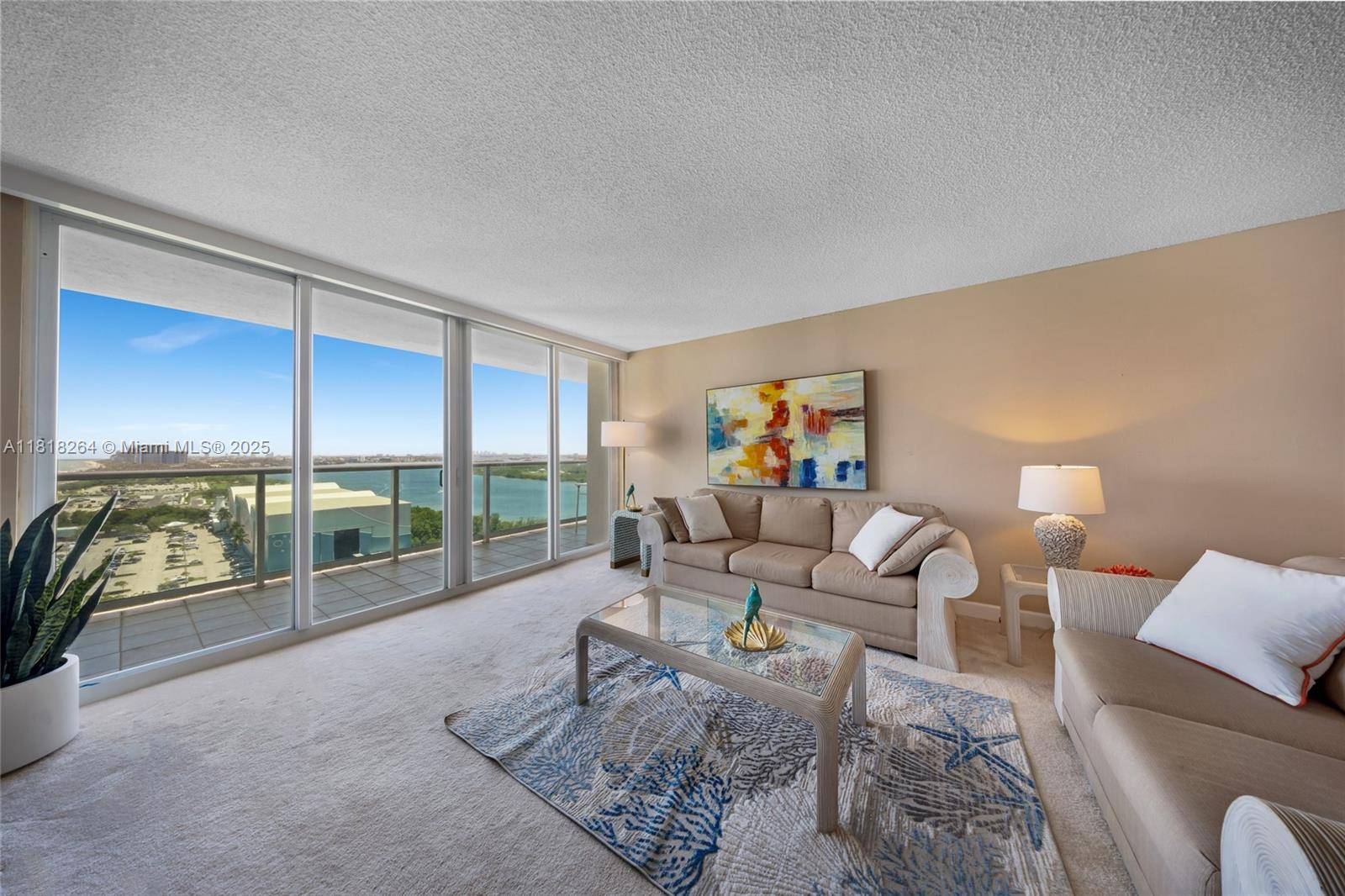 Sunny Isles Beach, FL 33160,100 Bayview Dr #1922