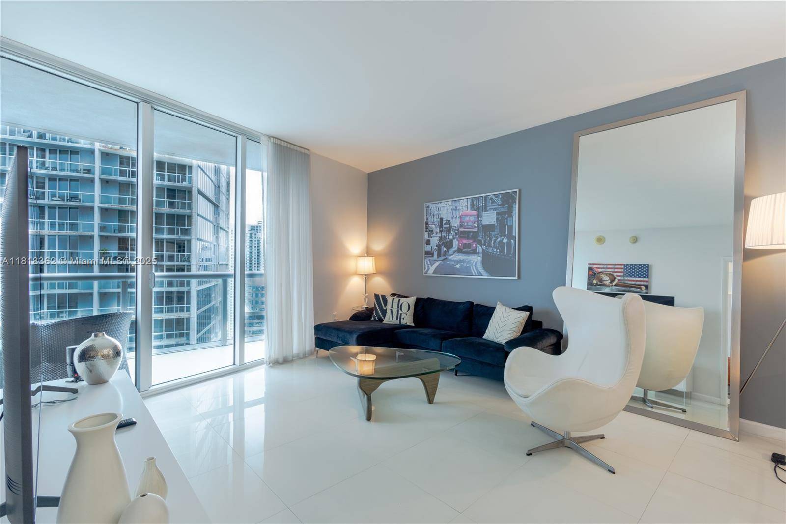 Miami, FL 33131,475 Brickell Ave #4511
