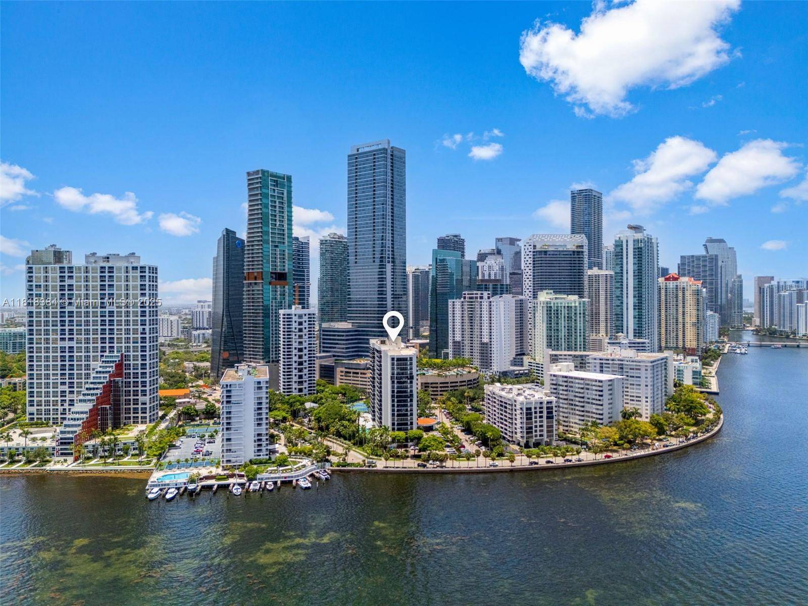 Miami, FL 33131,1450 Brickell Bay Dr #806
