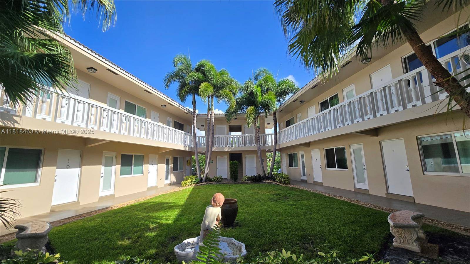 Fort Lauderdale, FL 33308,2110 NE 39th St #2A