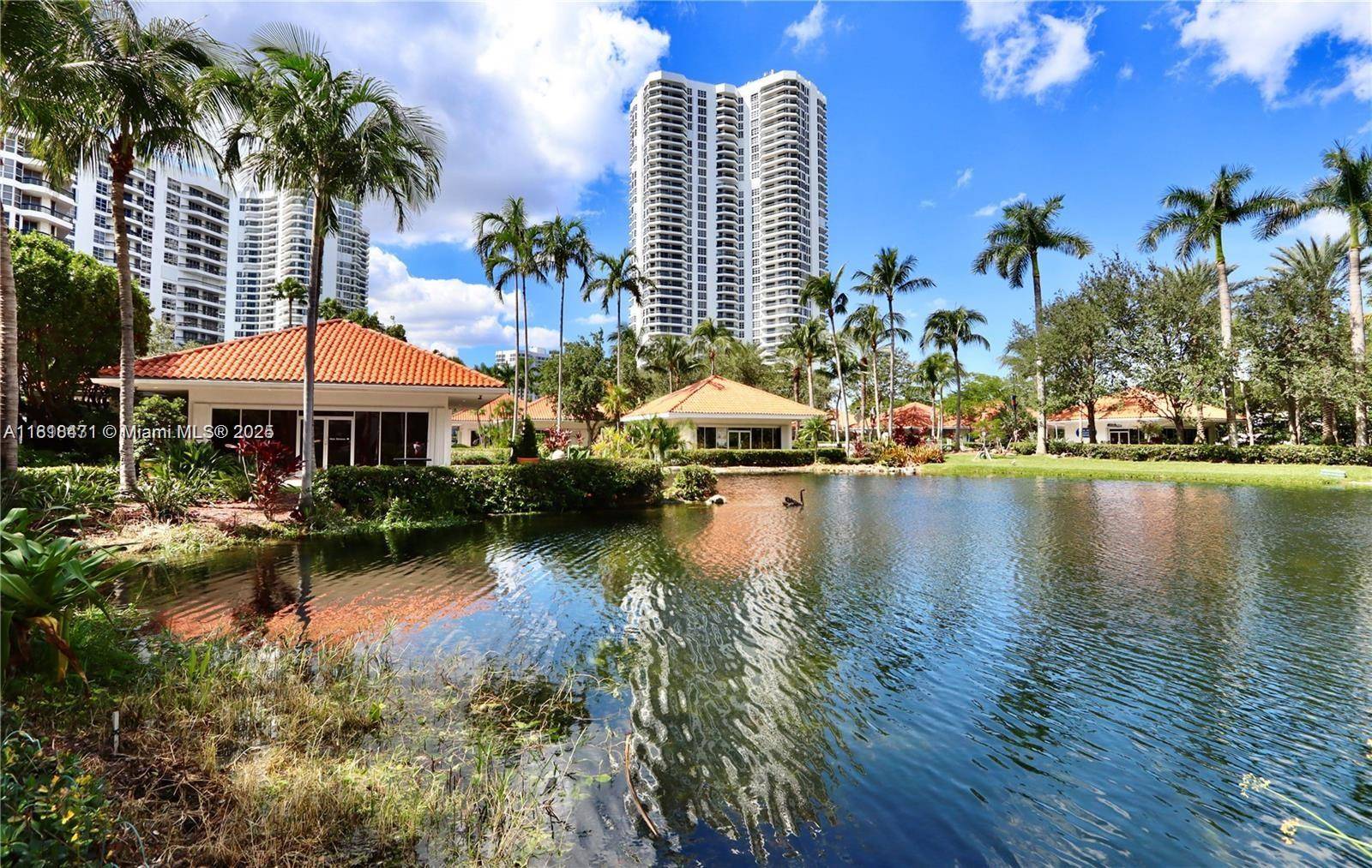 Aventura, FL 33180,3575 Mystic Pointe Dr slip  27