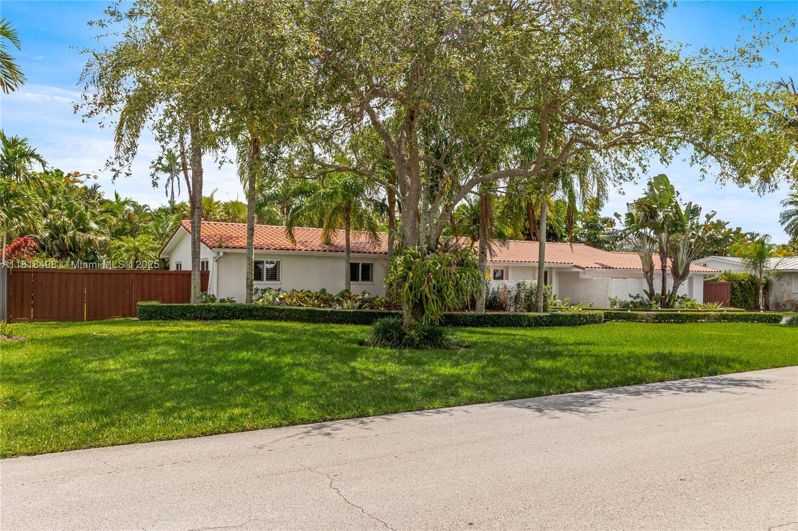 Miami, FL 33176,9780 SW 118th St