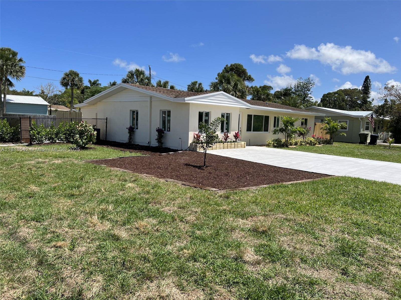 Stuart, FL 34996,701 E Madison Ave