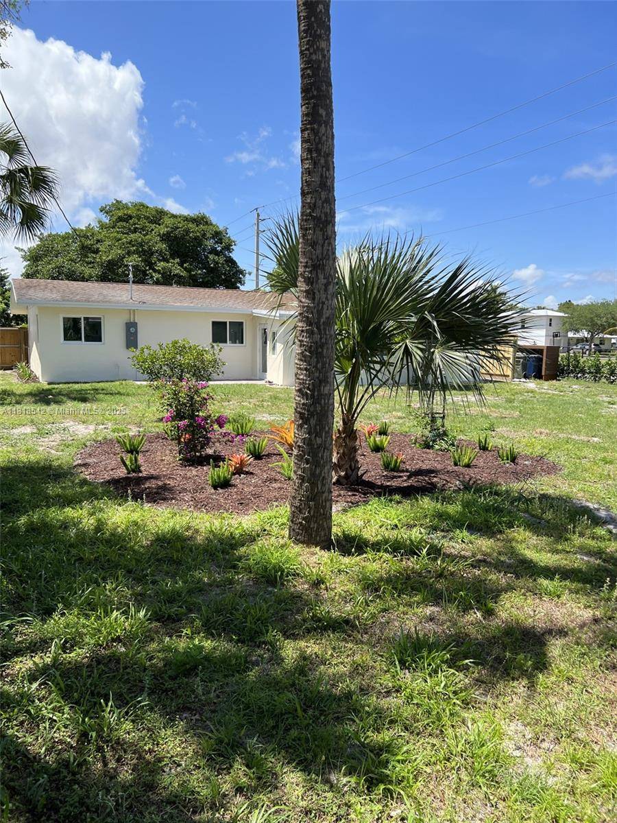 Stuart, FL 34996,701 E Madison Ave