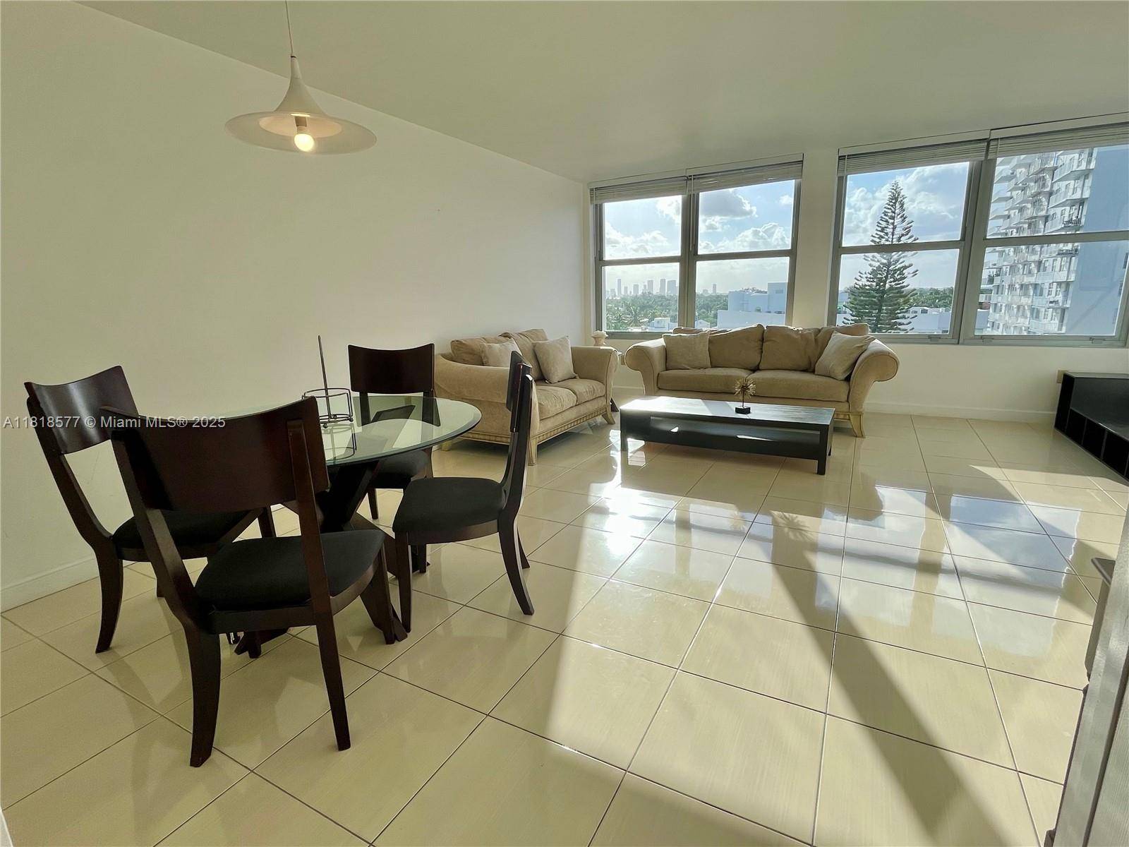 Miami Beach, FL 33140,2899 Collins Ave #810