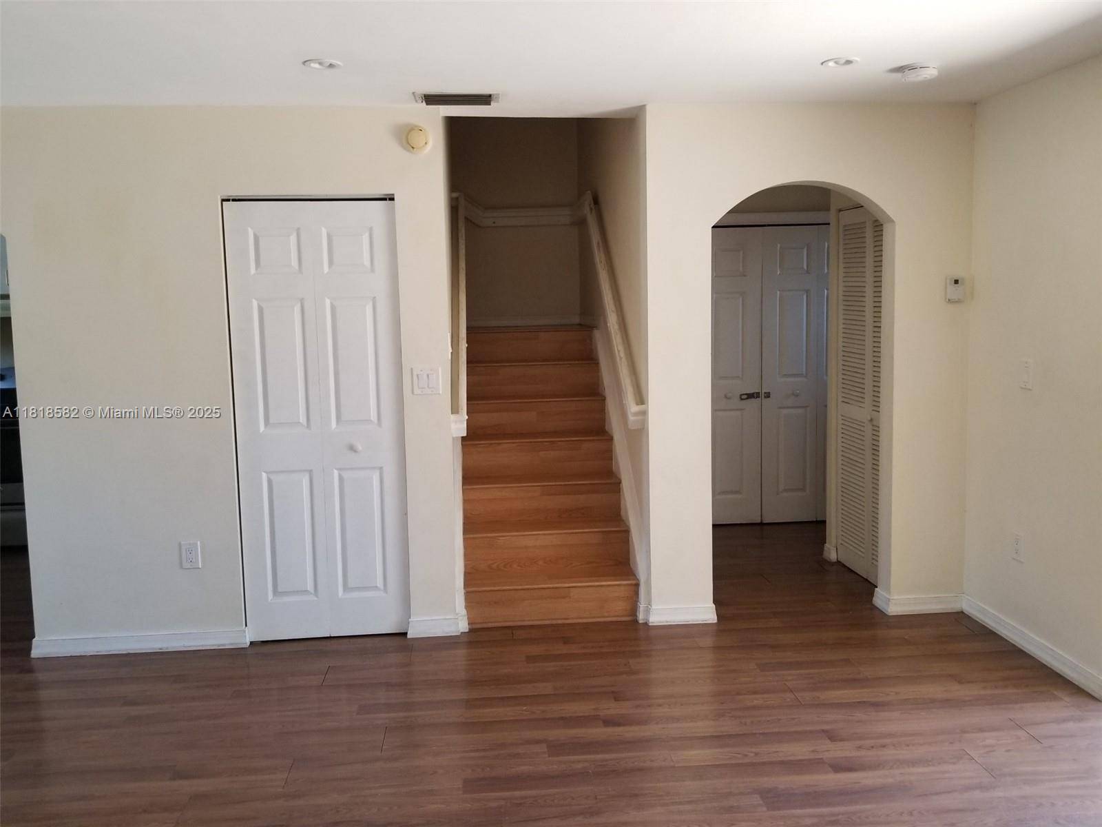 Sweetwater, FL 33172,354 NW 114th Ave #14-104