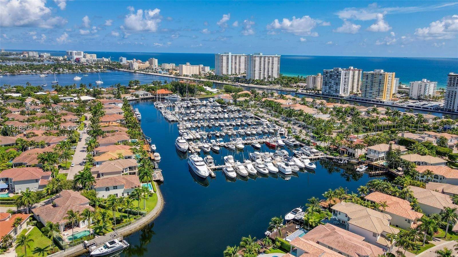 Hollywood, FL 33019,1580 Shoreline Way
