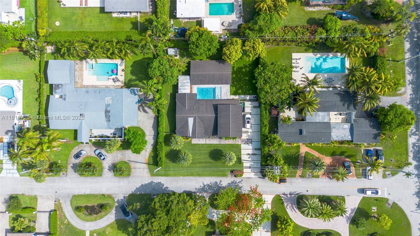 Miami, FL 33143,7570 SW 60th St